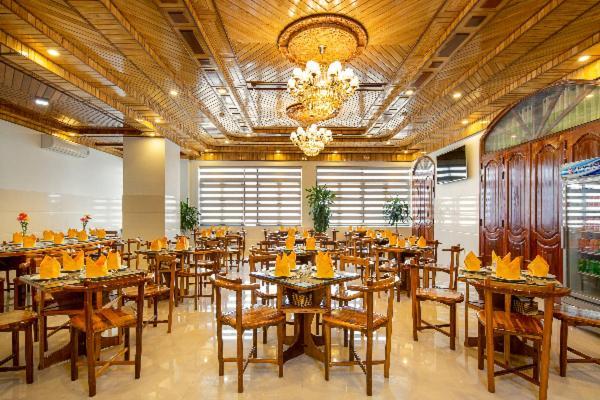Hotel Khach San Pham Gia Đà Nẵng Exterior foto