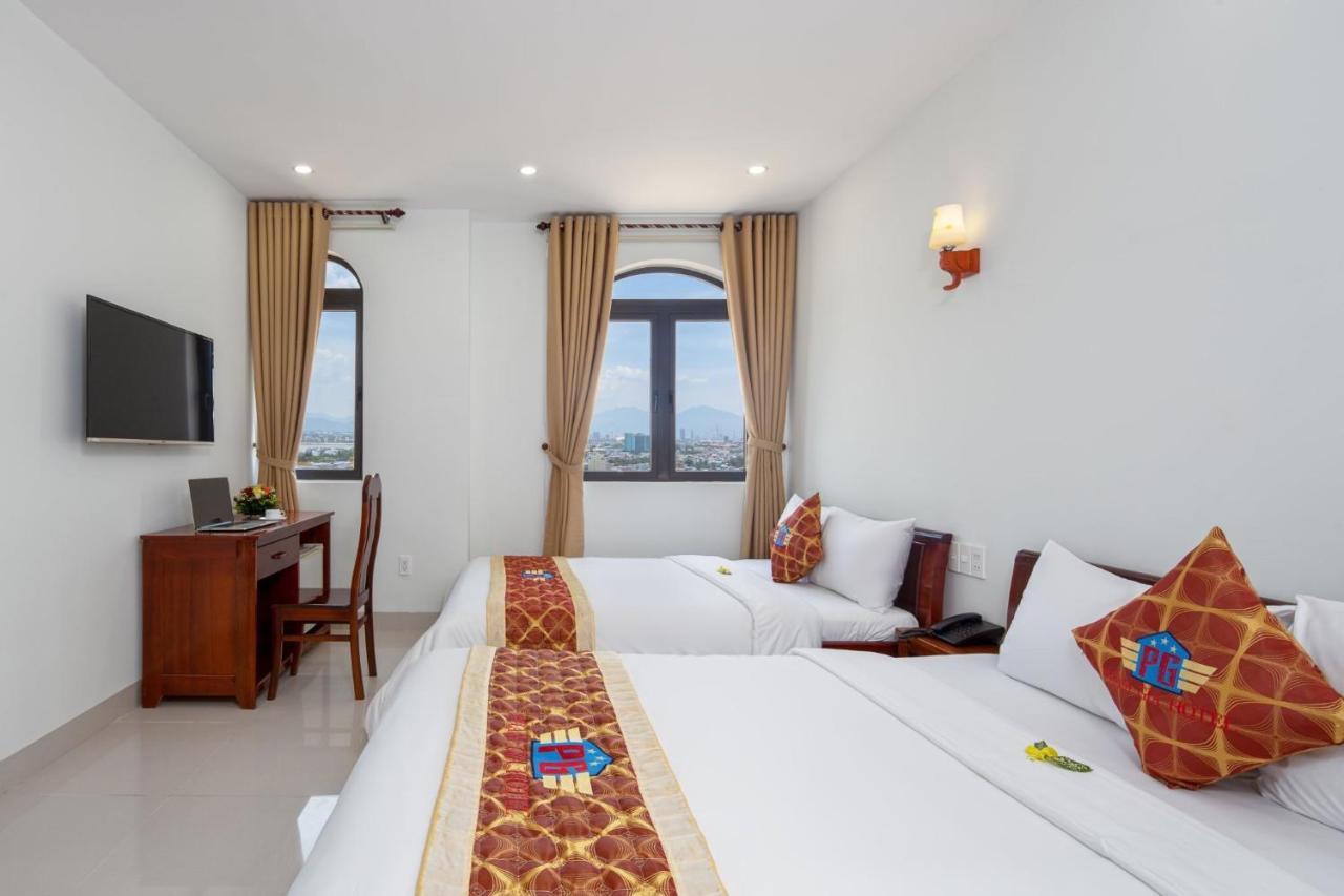 Hotel Khach San Pham Gia Đà Nẵng Exterior foto